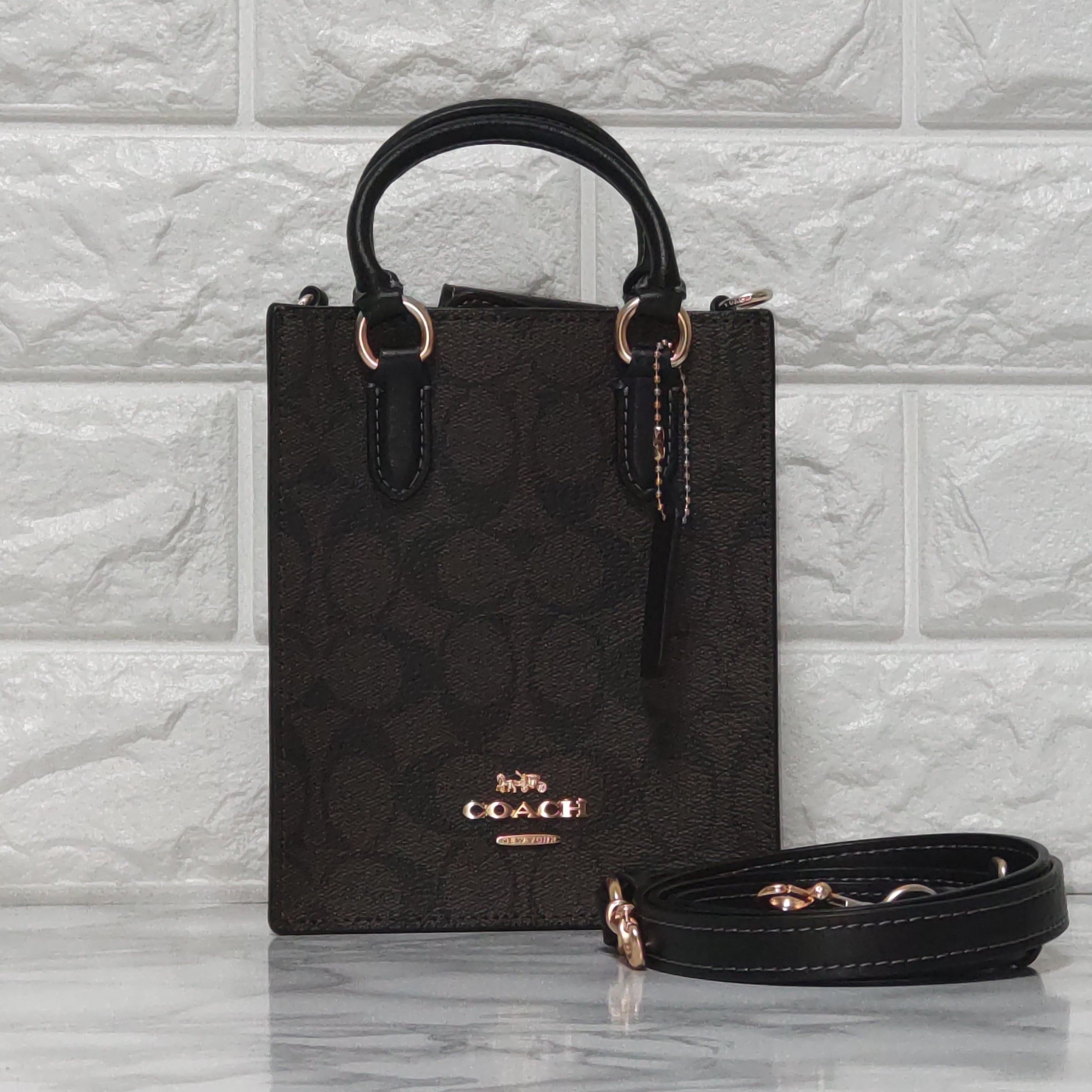 COACH コーチ ショルダーバッグ ミニバッグ 新作 ブラウン 未使用  