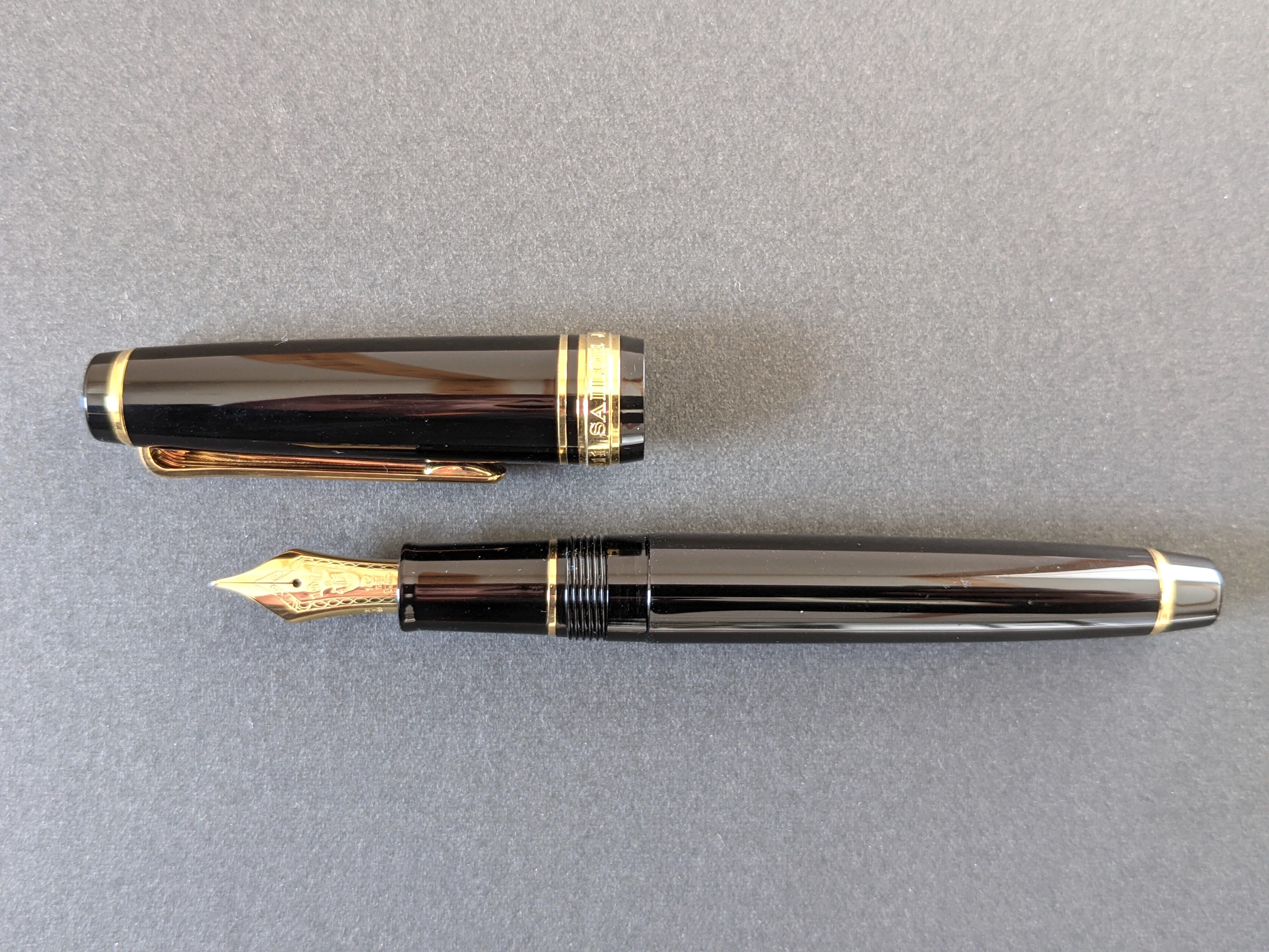 セーラー万年筆 プロフェッショナルギアスリム 金 SAILOR （太字） 14K