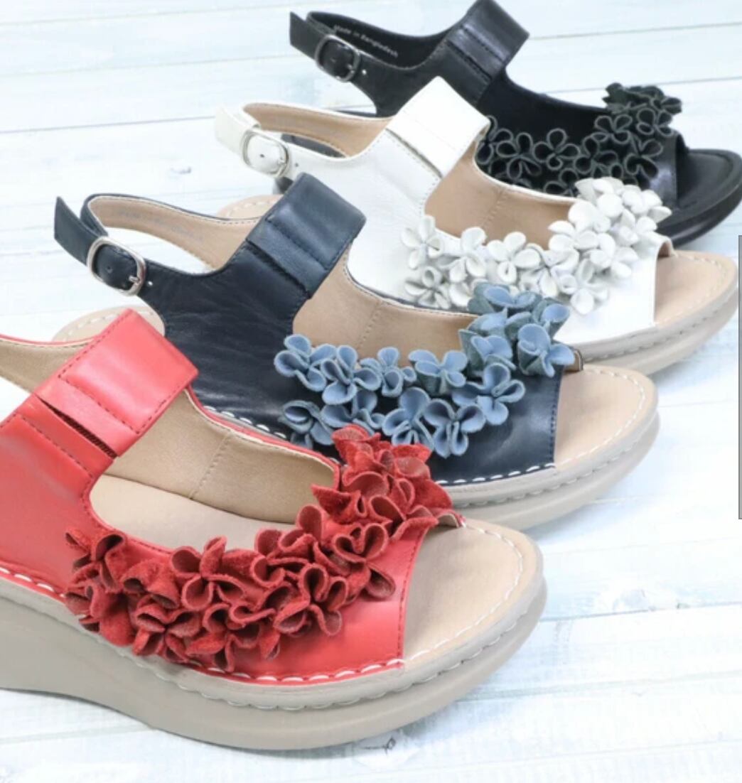 ソルトウォーター サンダル TAN 1(20.5cm)