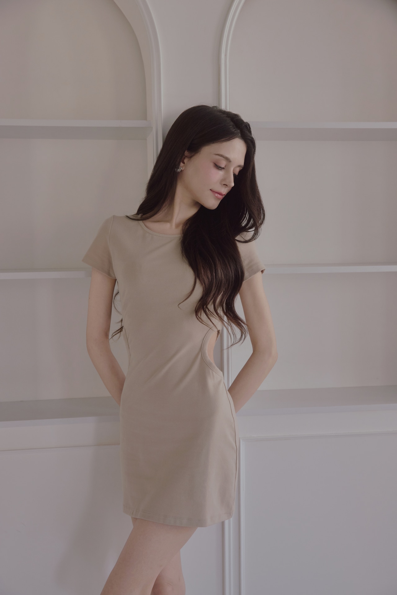 Back logo dress