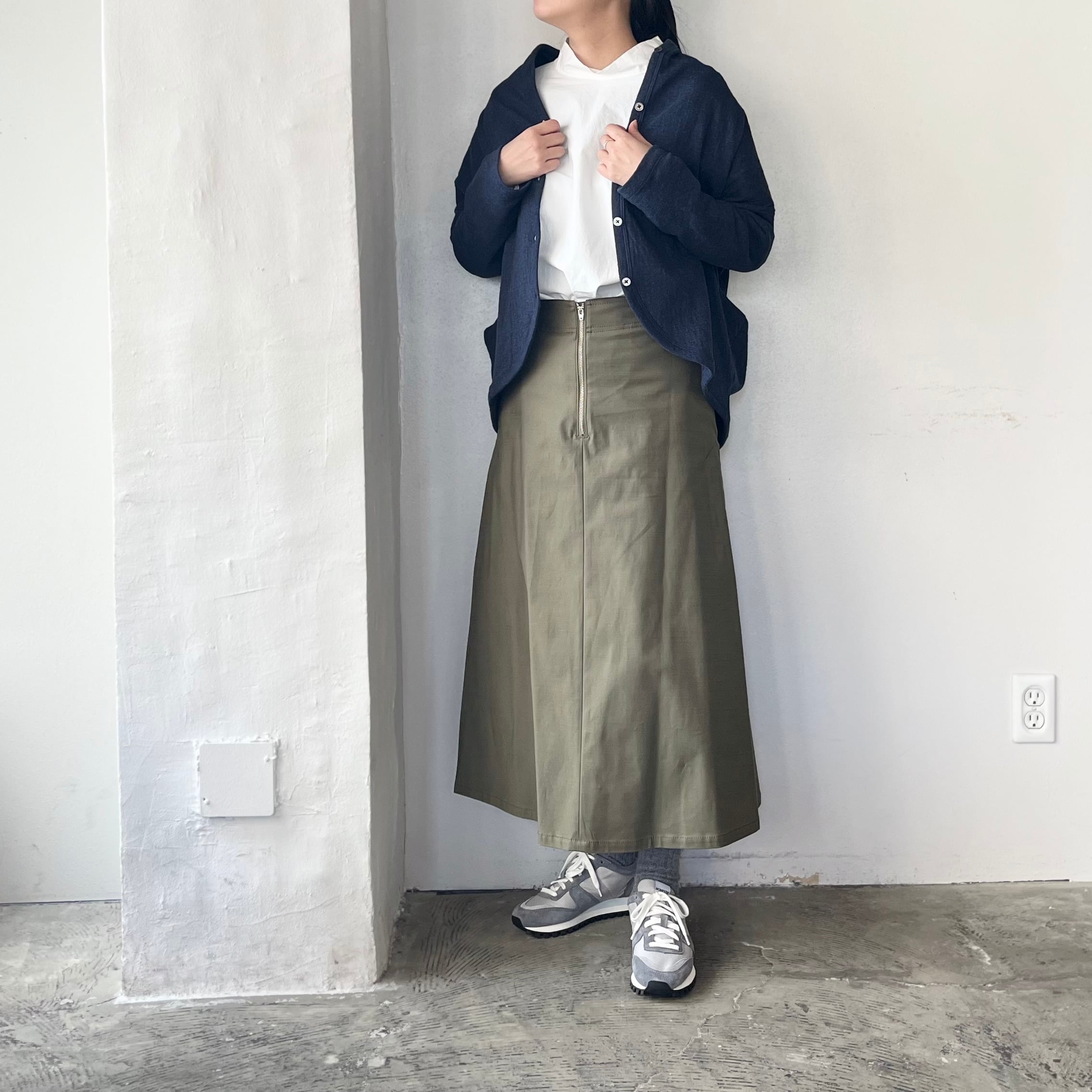 BRAHMIN バックサテンスラブスカート