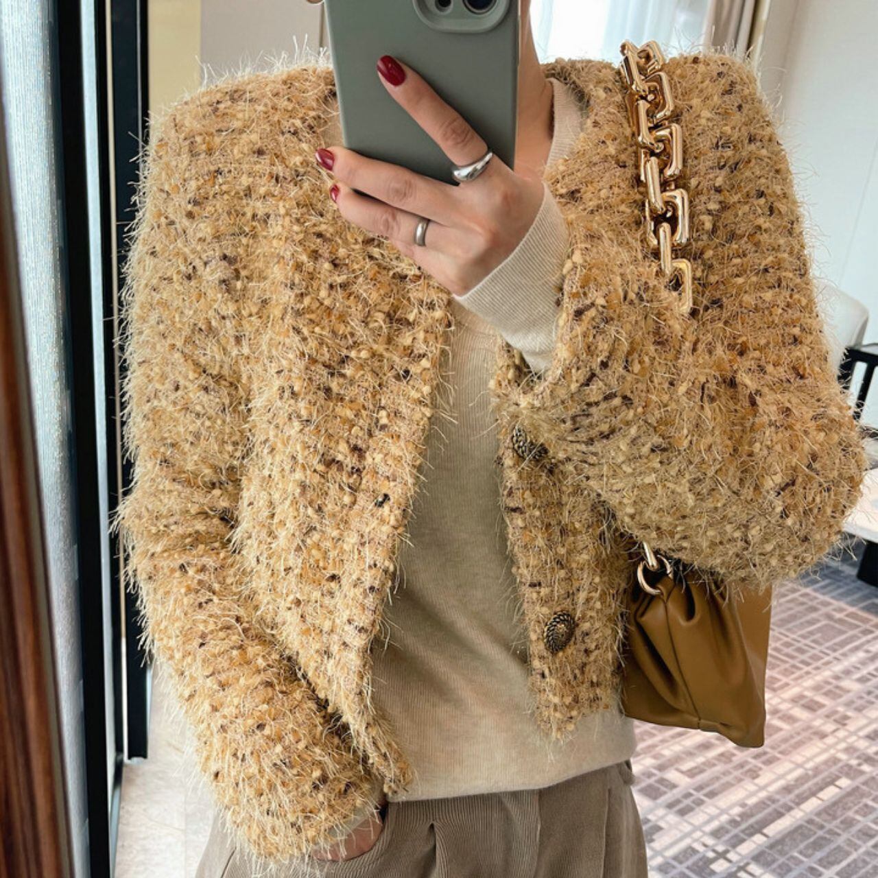 Shaggy Front Button Short Jacket 00764