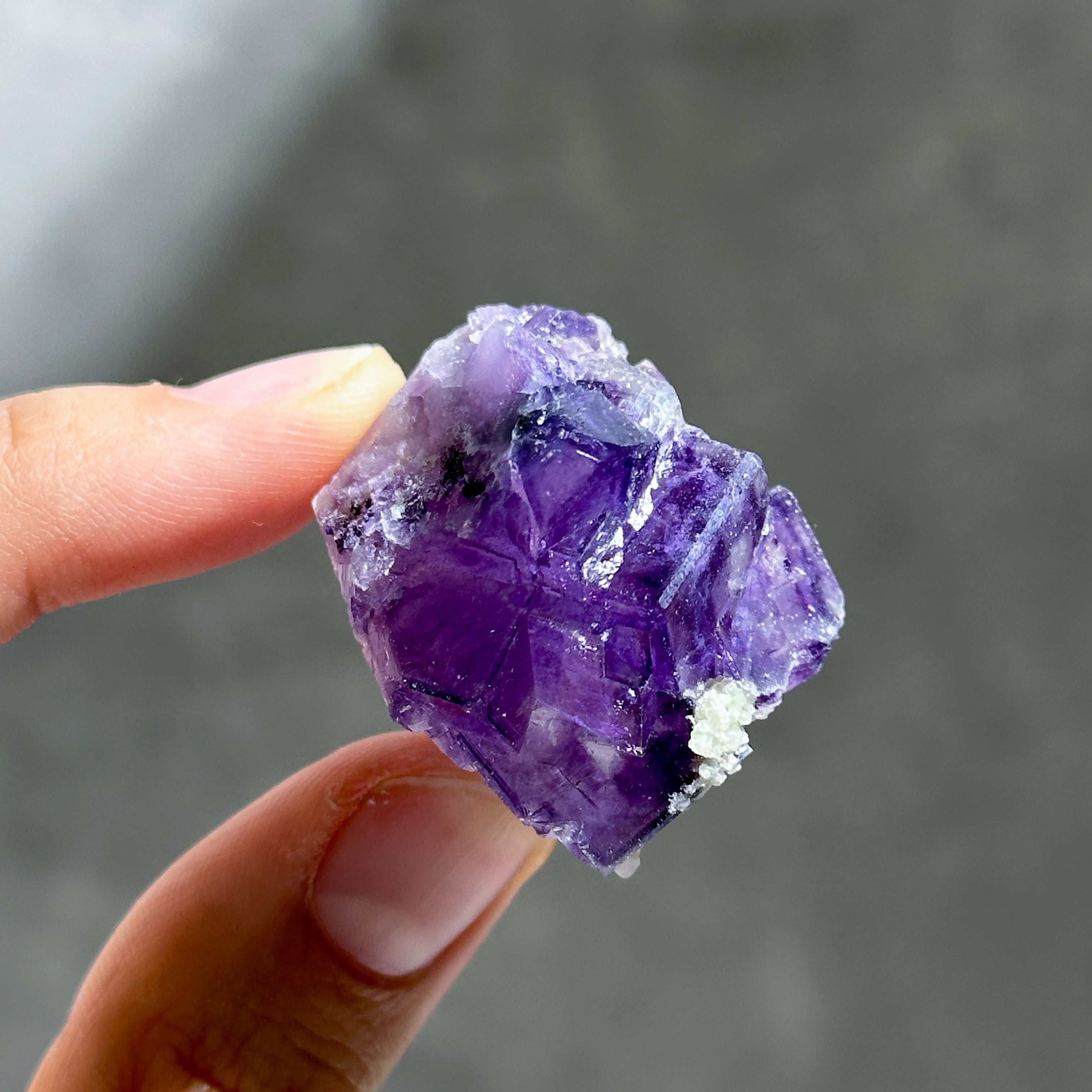 蛍光◎ヤオガンシャン産フローライト 原石23◇ Fluorite From