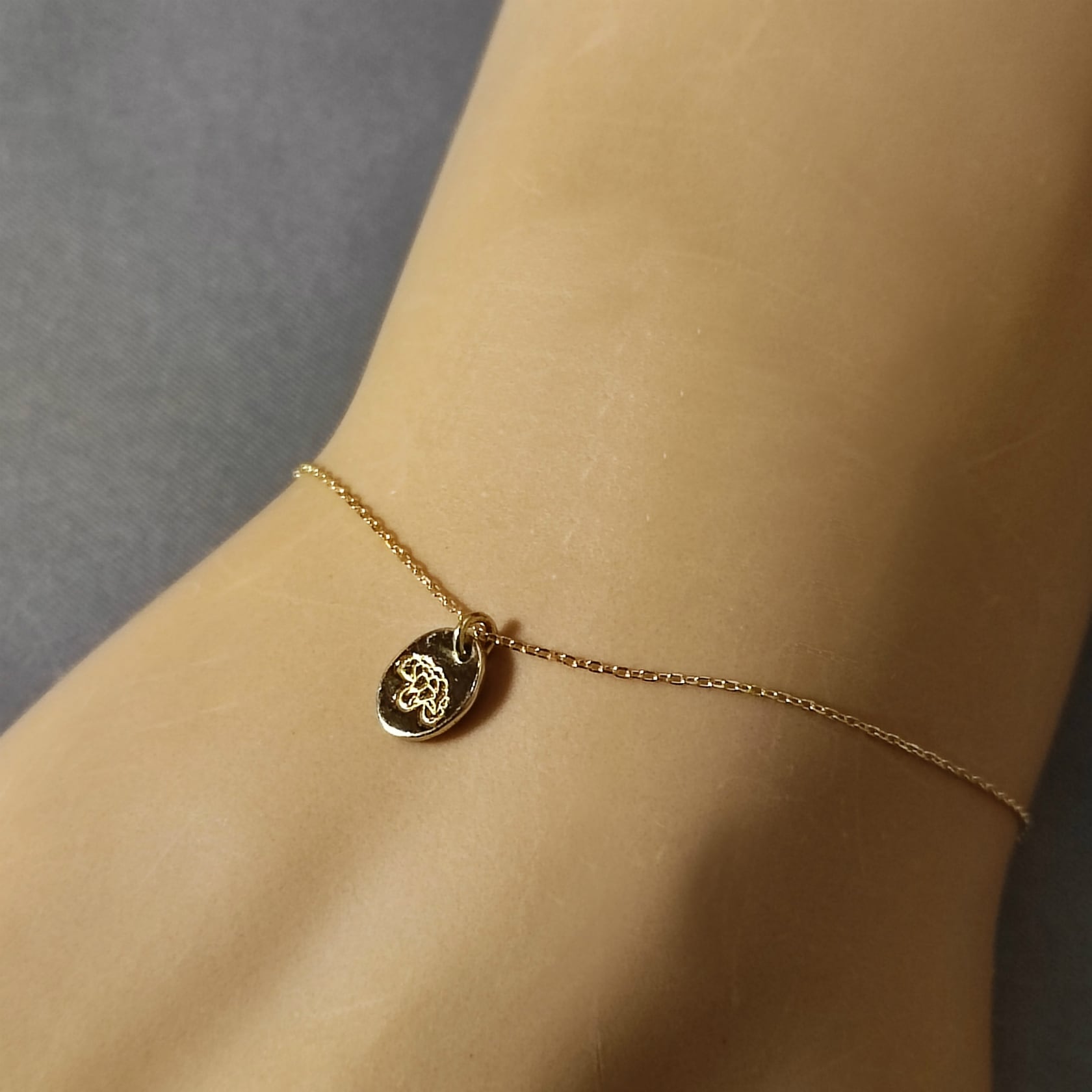 K金ゴールド花柄チャームブレスレット 誕生花 for レディース Gold Bracelet