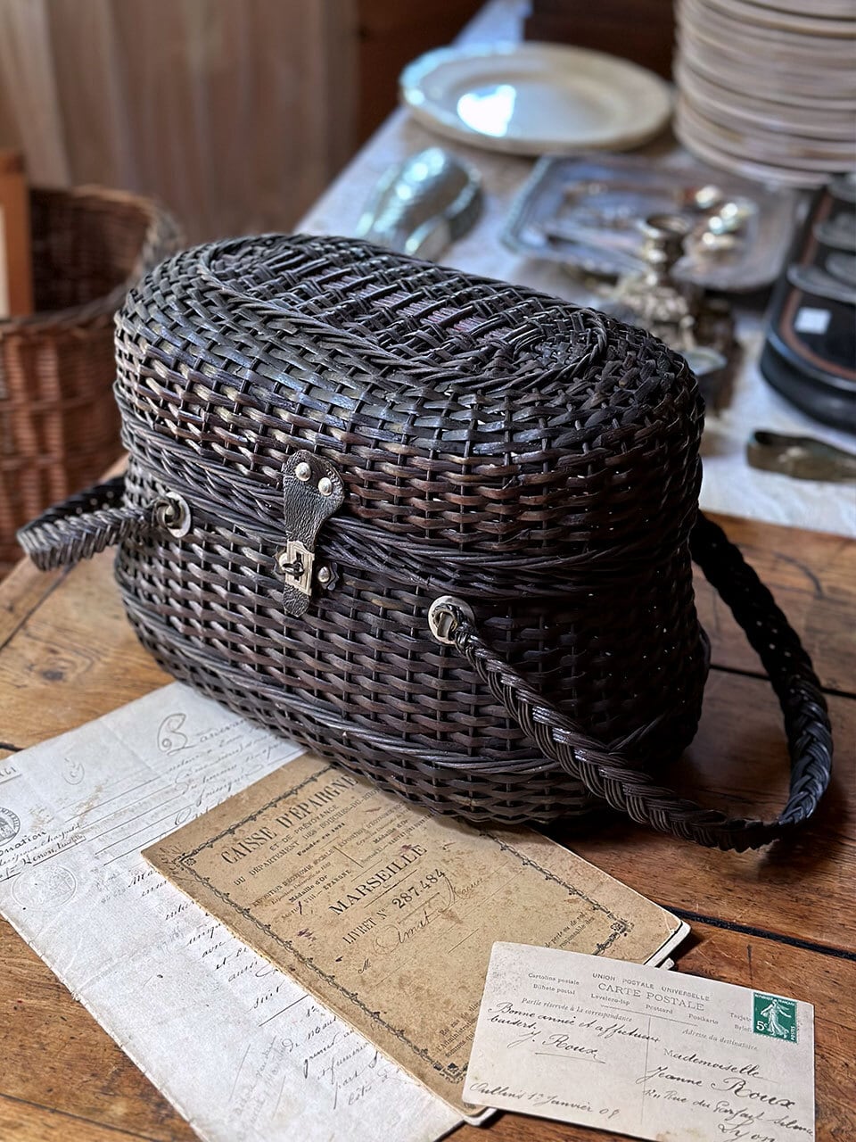 フランスアンティーク ブラックパニエ 差し込み金具 | Brocante de La
