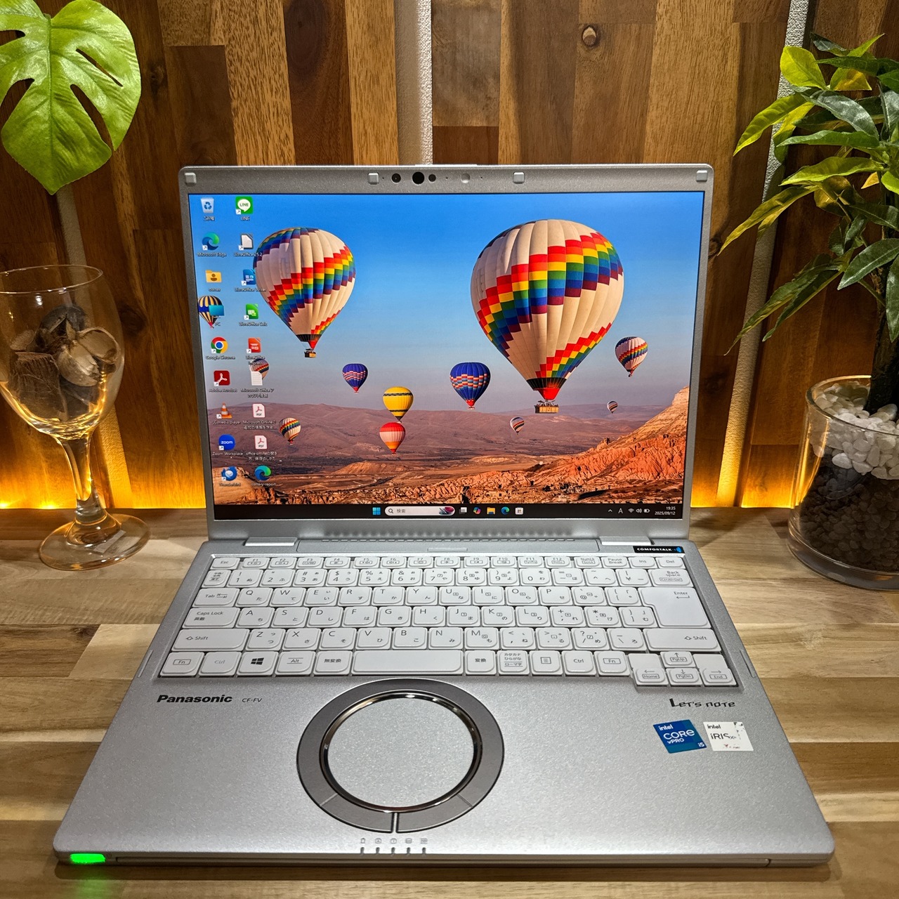 \ 公式ショップ限定価格❣️/ 準美品《最上級》Let's note FV1 Core i5 第11世代 メモリ16GB SSD256GB ノートパソコン 安心サポート&3ヶ月保証付き