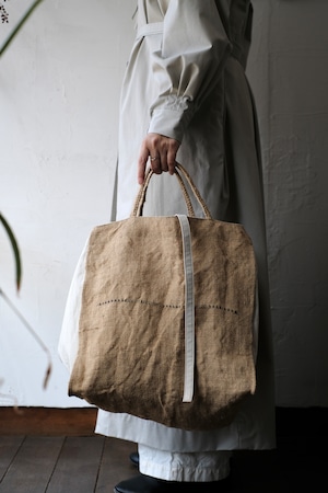 Jute square bag