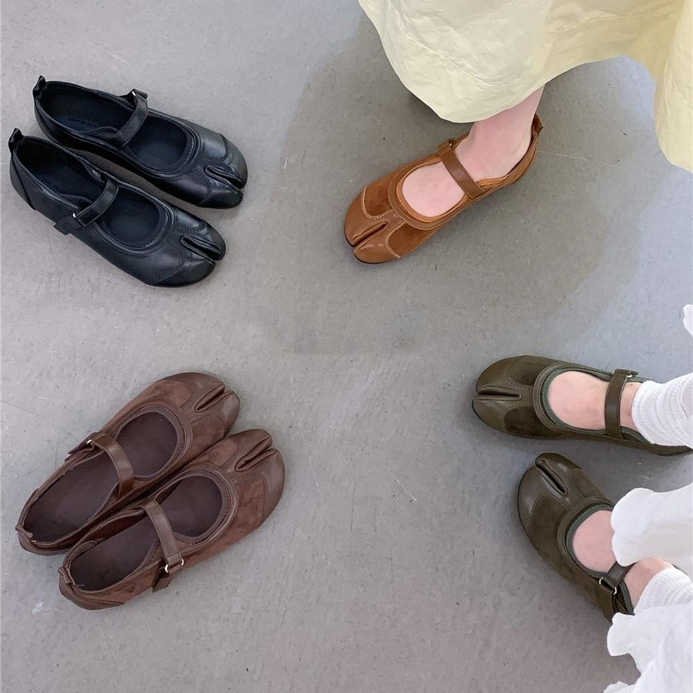 tabi toe strap flats shoes m-0014