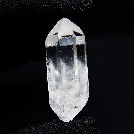 水晶 原石 アーカンソー産 一点物 171-7016