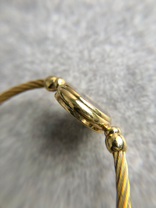 GUCCI グッチ 腕時計 ゴールド×ブラック ステンレススチール バングル 2700.2.L クウォーツ vintage ヴィンテージ オールド 8iznpb