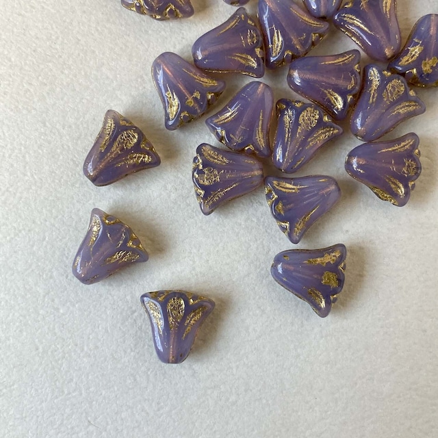 スズラン風チェコガラスビーズ（10mm）