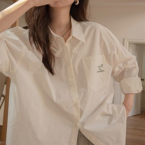 embroidered off thes shoulder silhouette shirt