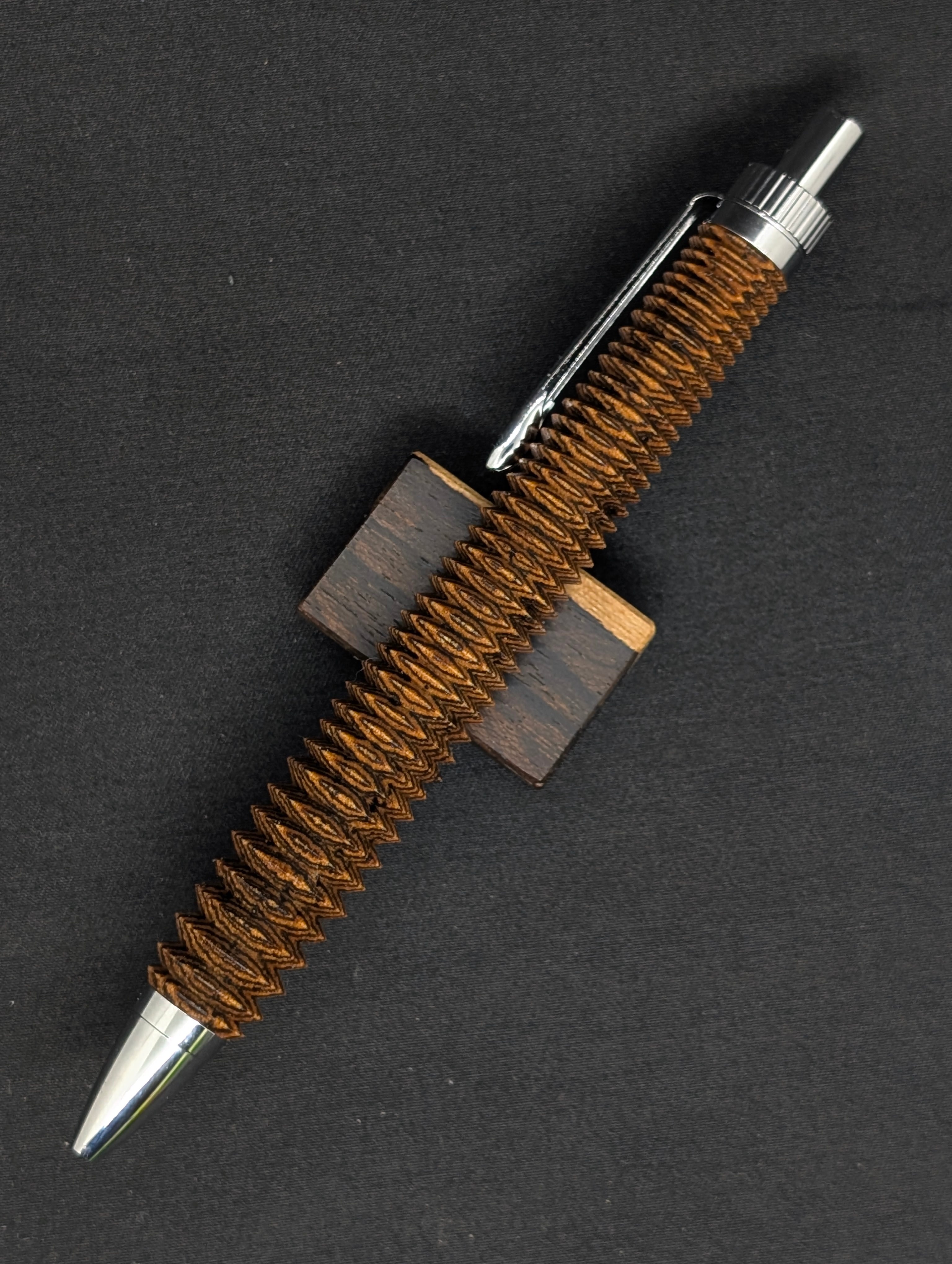工房雨魚 Wood Craft Amago