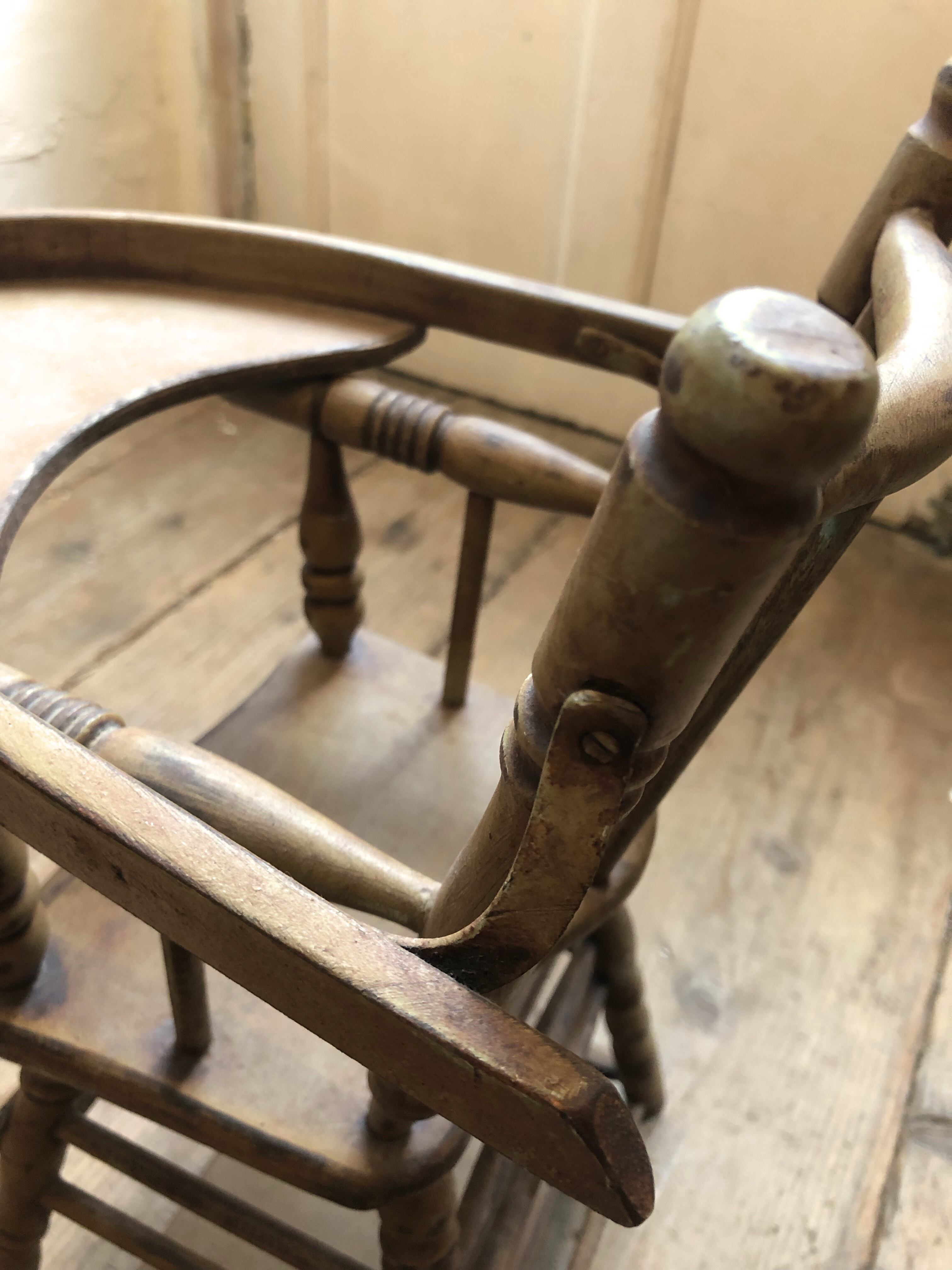 フランスアンティーク 木製ドール用ベビーチェア | Brocante de La