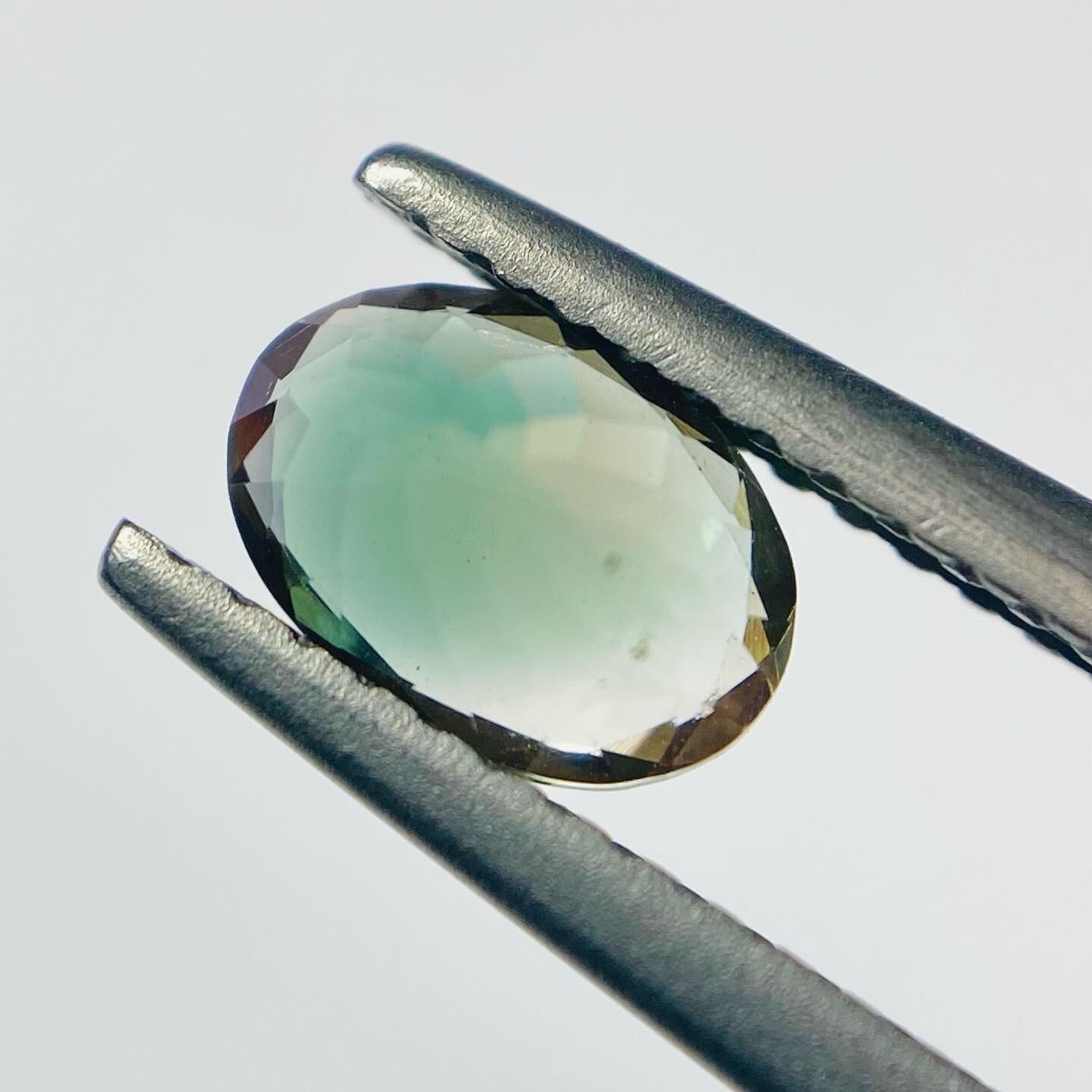 希少グリーンのオレゴンサンストーン5