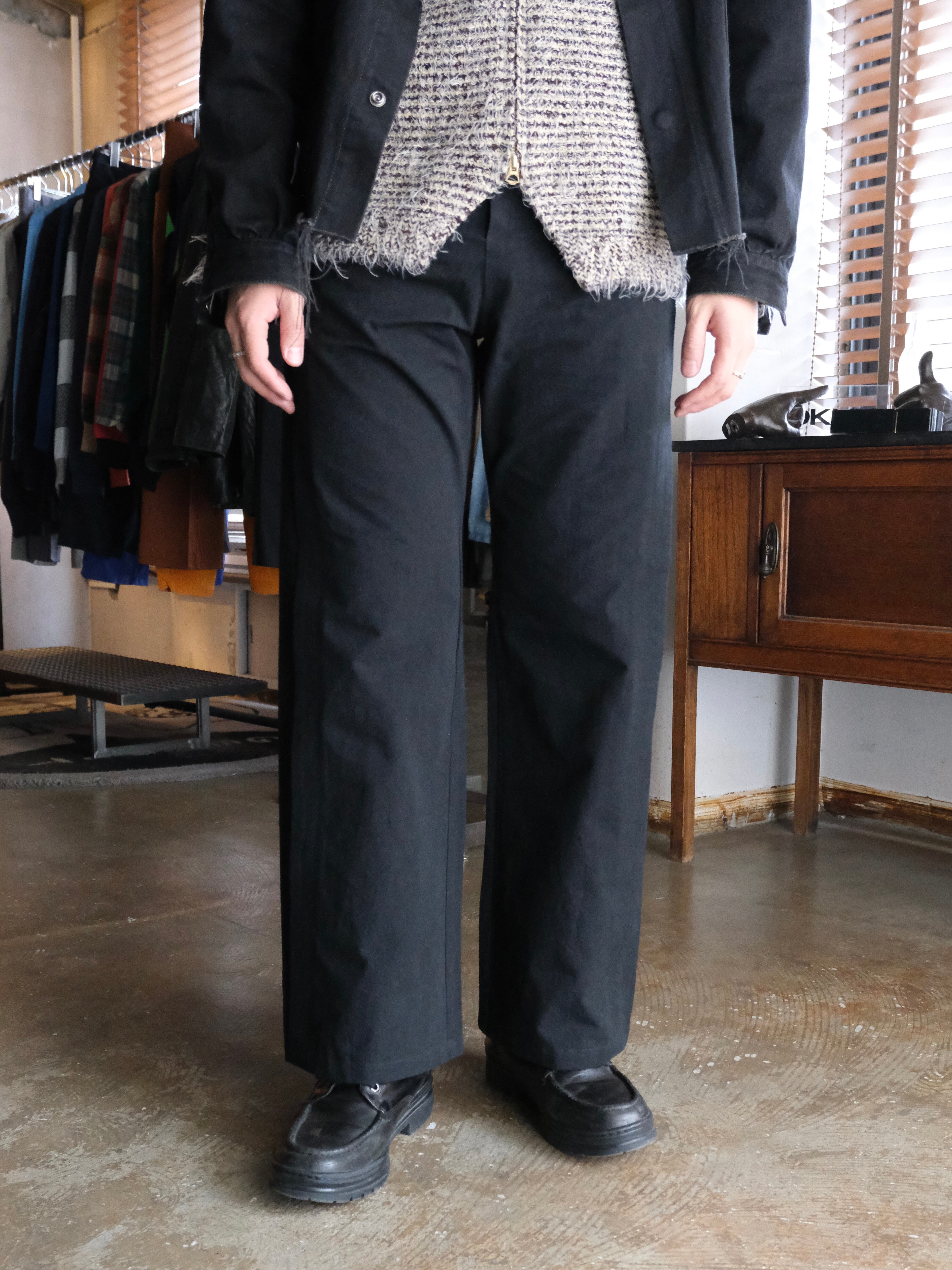 STEAF】 WAVE TUCK PANTS | THE OUR