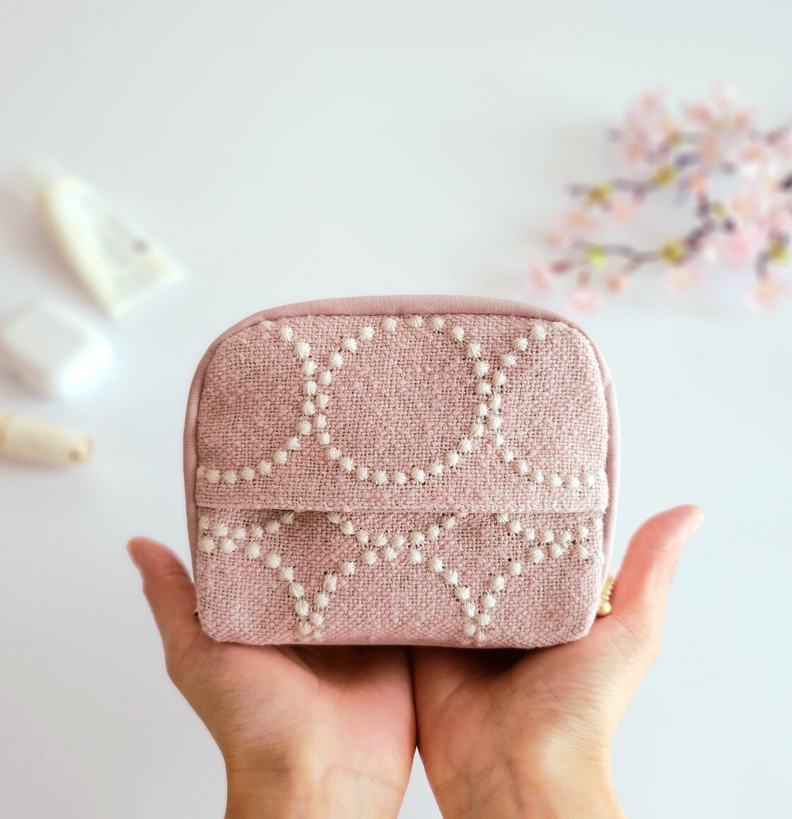 ミナペルホネン・タンバリンのコロンとマチ付きティッシュポーチ| pink 