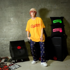 College Tee Gold
