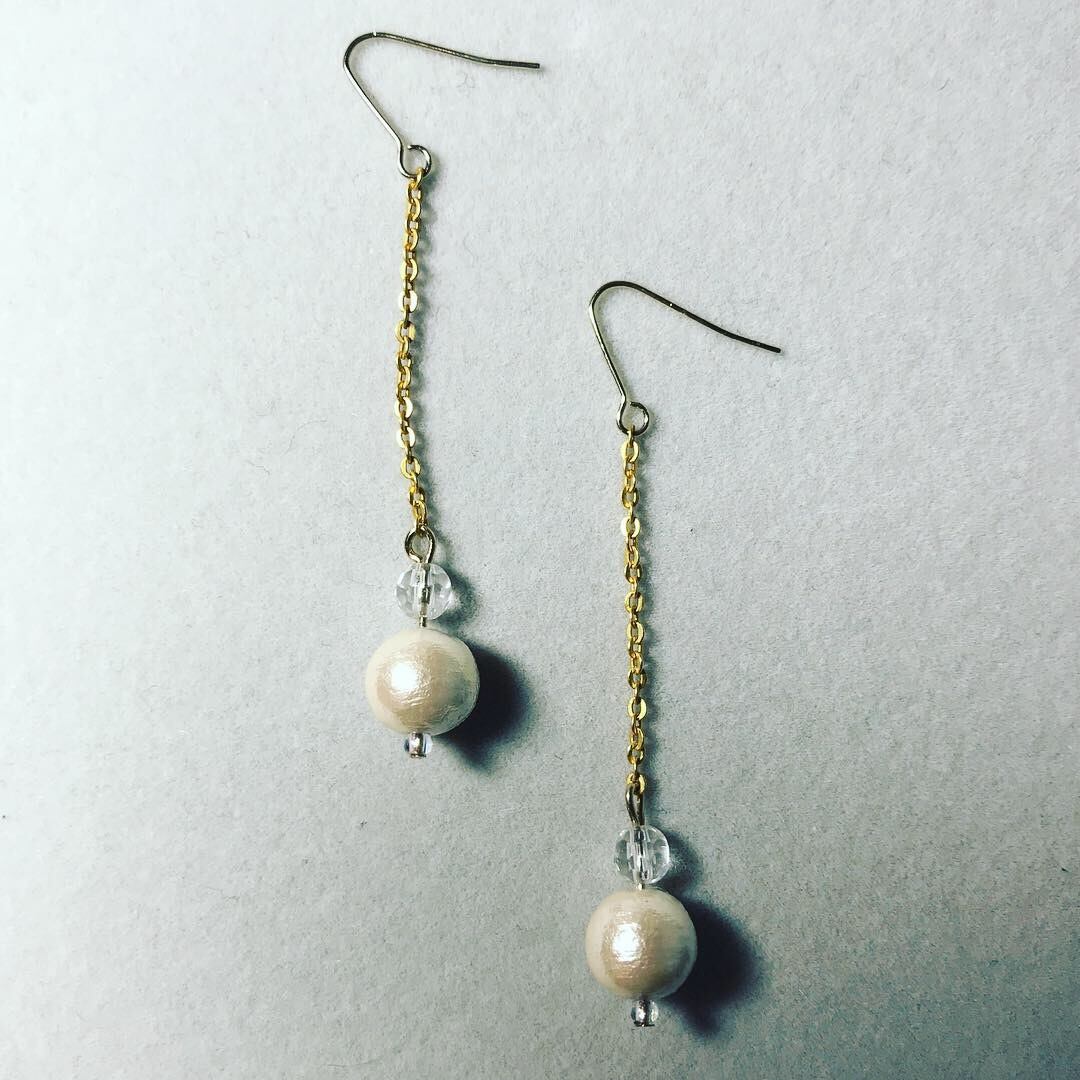 0022:一粒 チェーンピアス