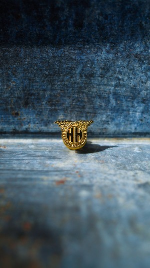 【1970-1980s】CARTIER カルティエ Helmsley Hotels ヘルムズリー・ホテルズ ピンバッチ 《ゴールドプレート ヴィンテージ オールド メンズ レディース》