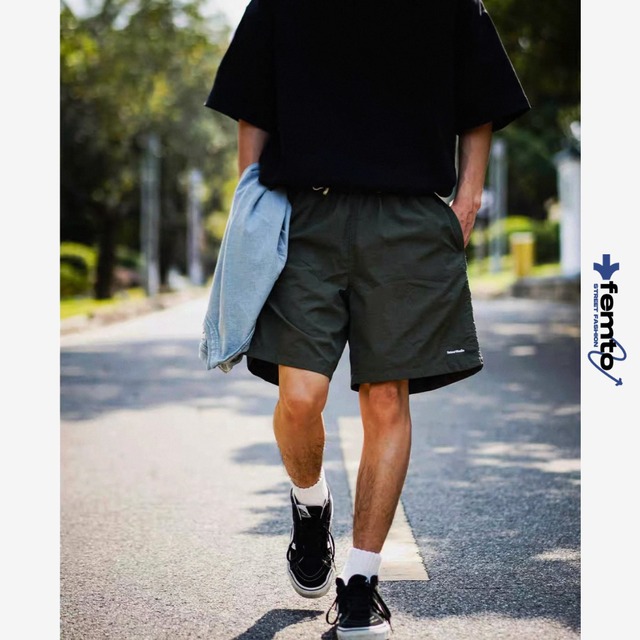 Minimal logo relaxed shorts 1400