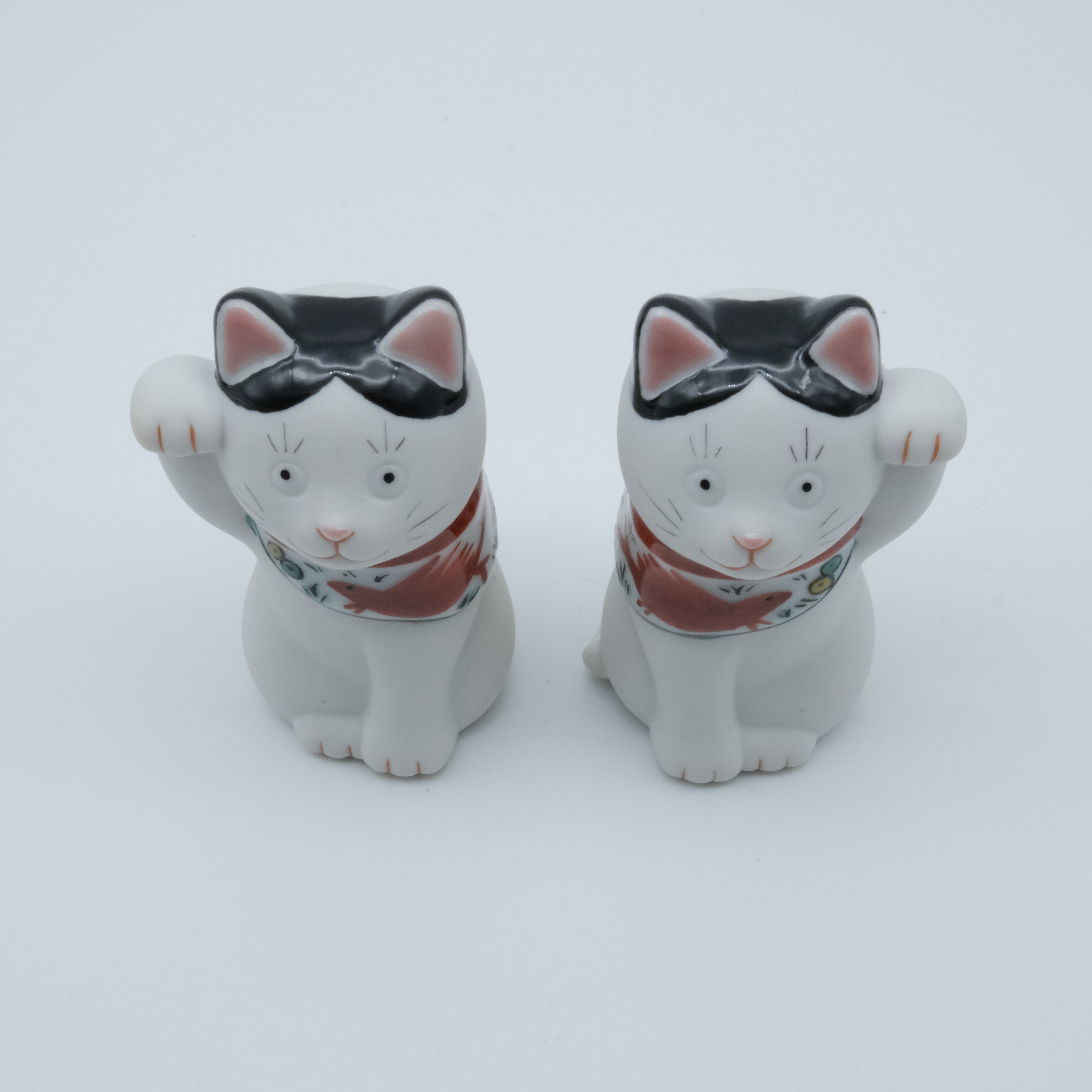 【新品未使用】上出長右衛門窯　招き猫　右手　左手　まねきねこ　白 上出長右衛門窯 二寸ちょうえもん招猫 金白｜家を装う｜中川政七