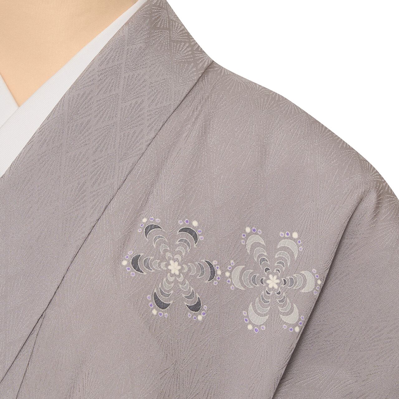 平和屋着物●田中勇吉の弟子　日本工芸会正会員　吉田喜八郎　訪問着　枝花に松　正絹　逸品　AABF9114cs 平和屋着物○田中勇吉の弟子 日本工芸会正会員 吉田喜八郎 訪問着 枝花