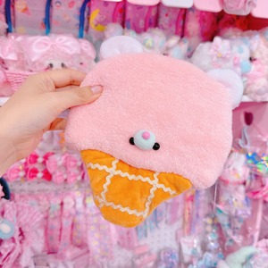 【D10】7-3アイスアニマルポーチ