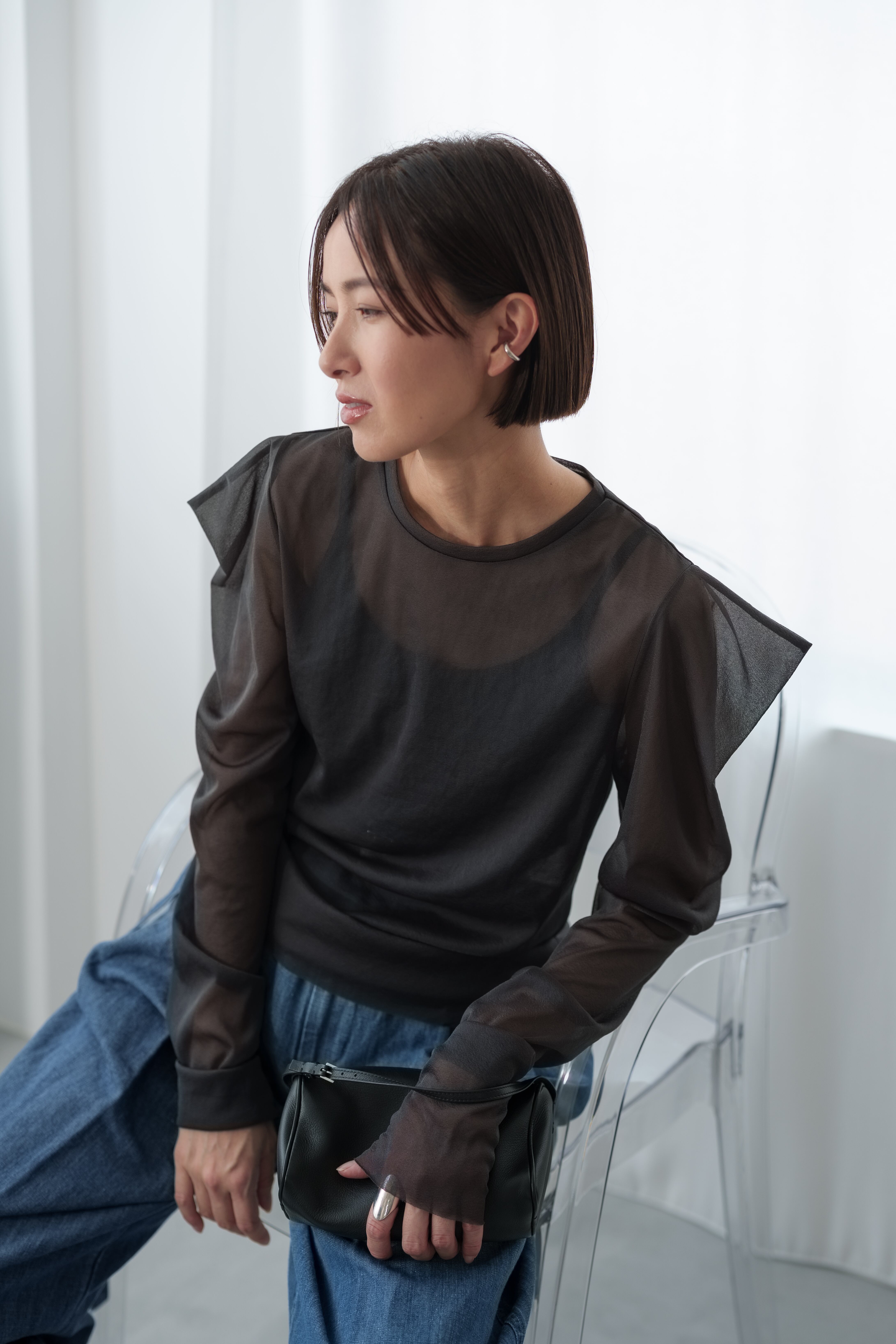 トップス roughlow Asymmetric FlapOversized Blouse roughlow/tops トップス roughlow Asymmetric FlapOversized Blouse