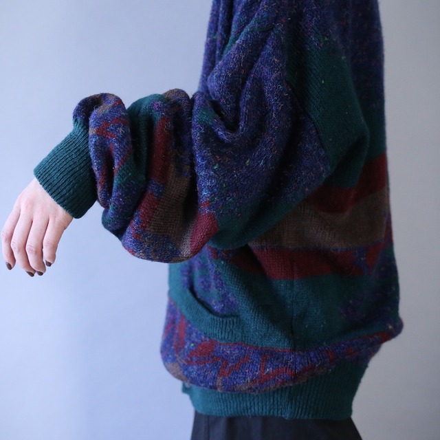 good coloring pattern over silhouette melange knit cardigan