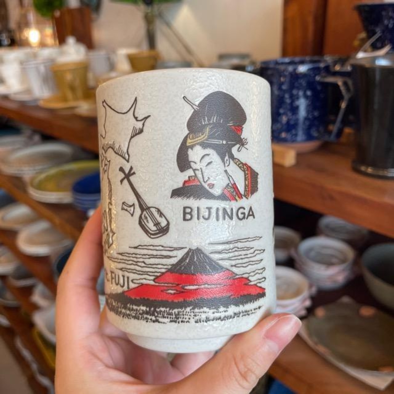ものしり湯呑　Japan / 美濃焼　湯呑　置物　コップ　日本　京都　富士山　ギフト　プレゼント　かわいい　和風　舞妓　相撲　日本地図