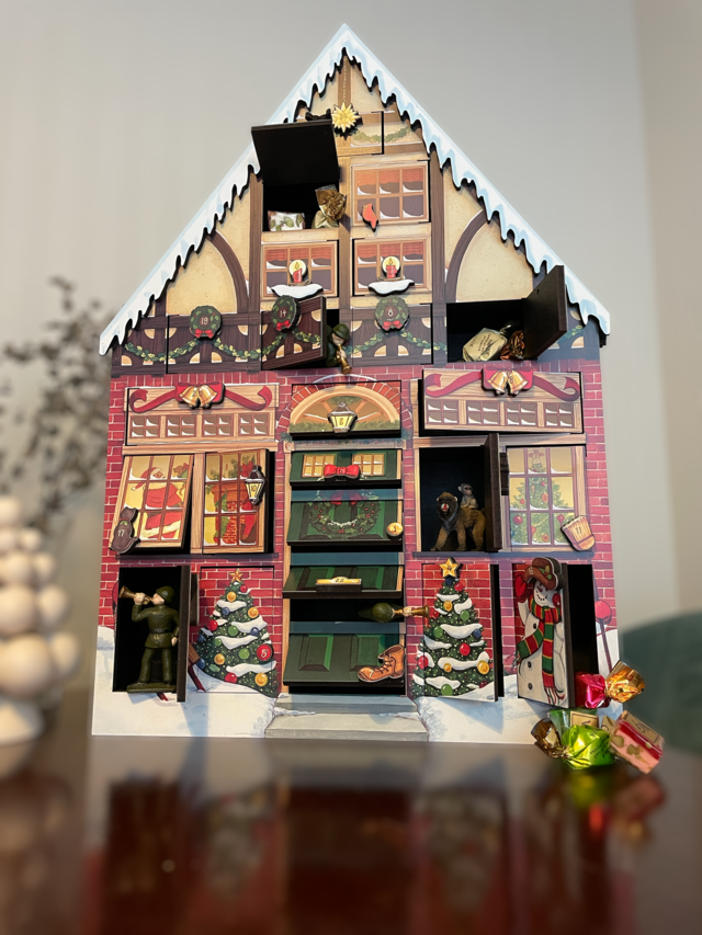 木製アドベントカレンダー　HOUSE
