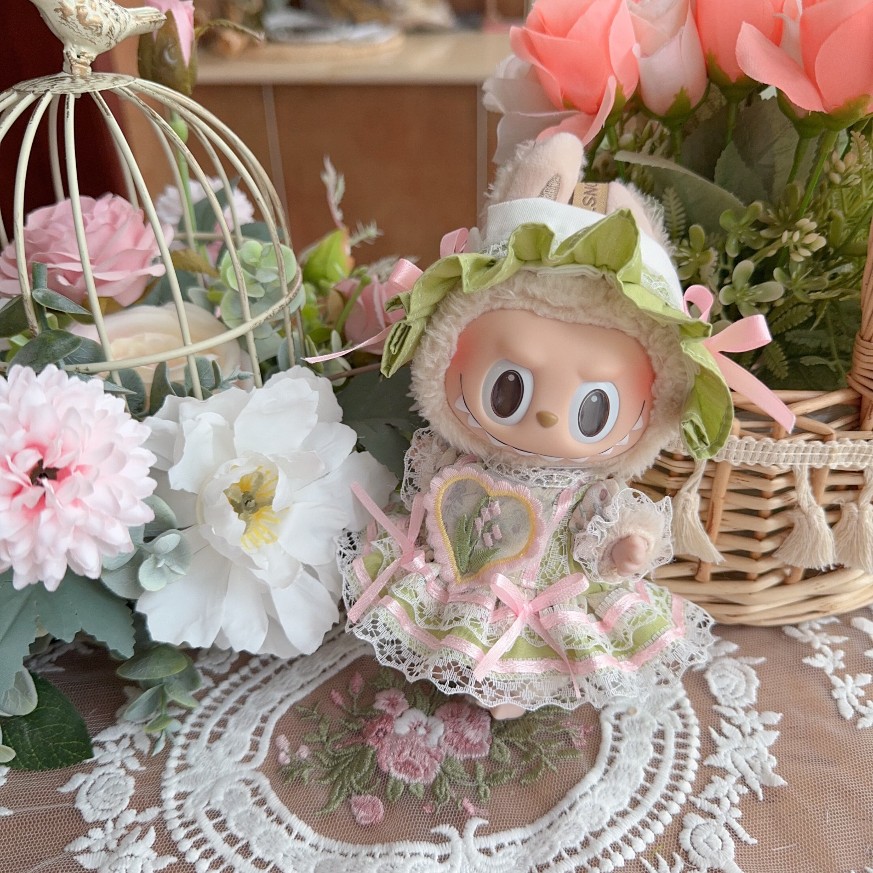 お花見コーデにぴったり!春らしい♡ハンドメイド 17cm Labubu 専用 ピンクグリーンのプリンセスドレスセット 可愛い&上品