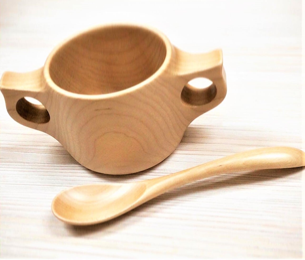 木製カップ 3f4ea05ee80c76c5ab064b6f623b0c