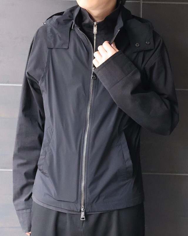 【EMPOLIO ARMANI】nylon double zip hoodie vest