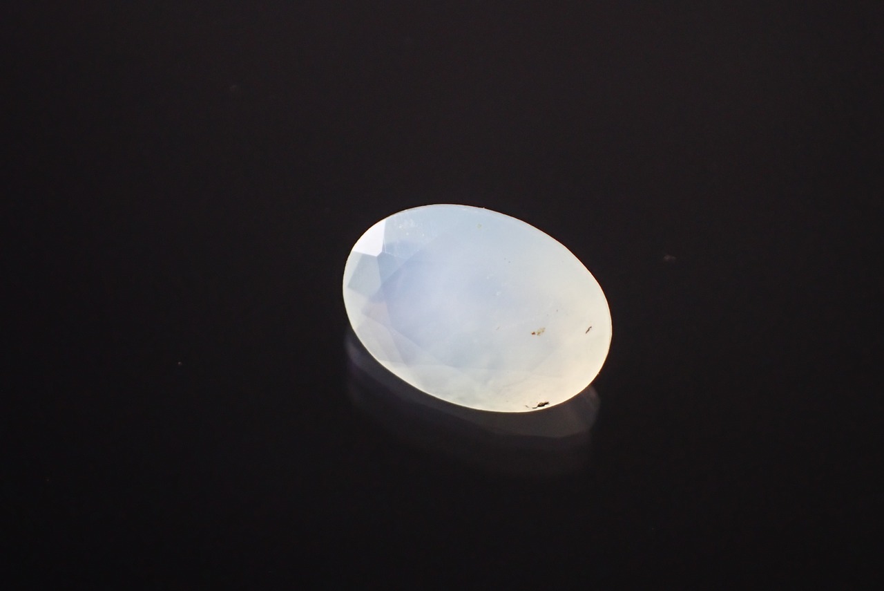 ブルーオパール　0.51ct　[D3-228]