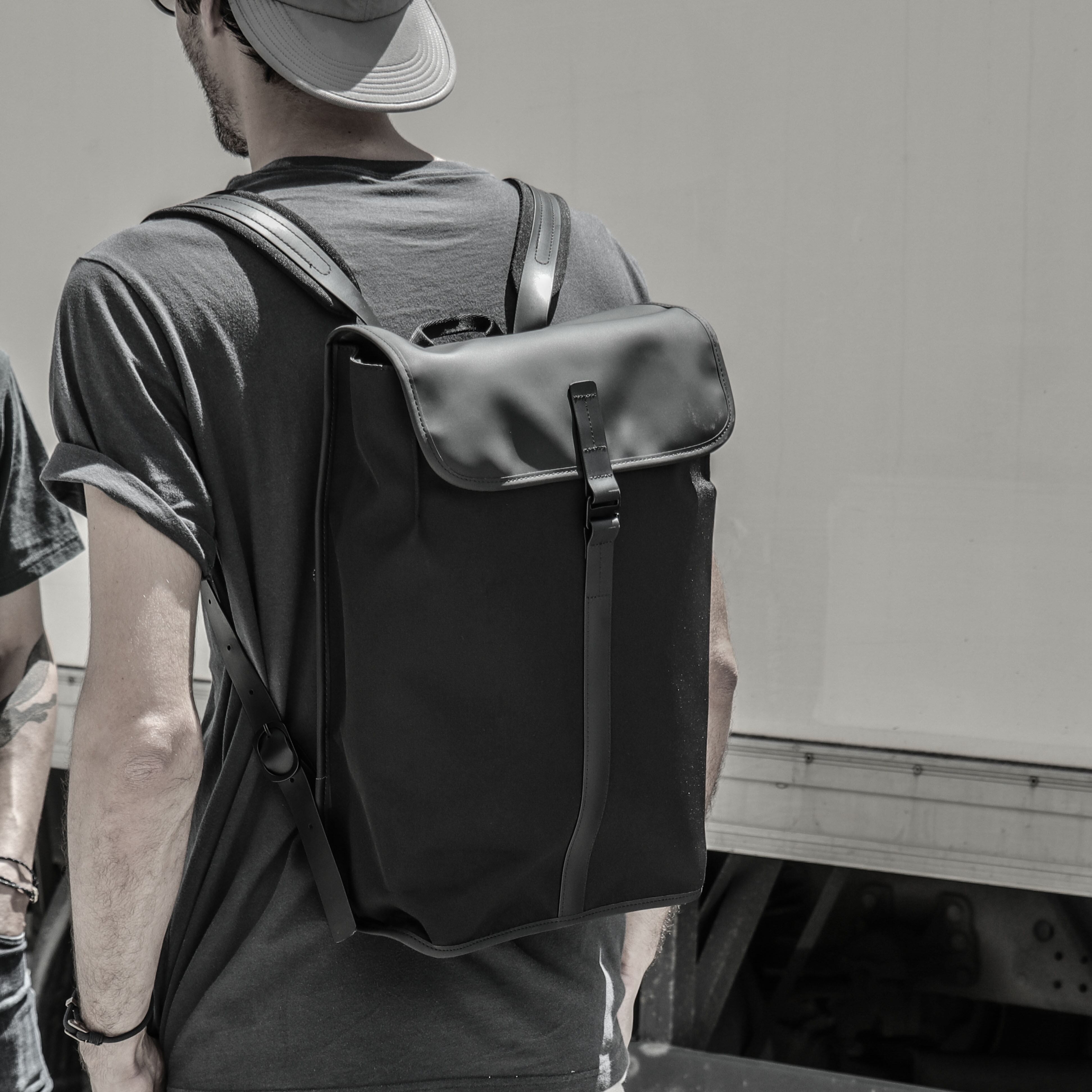 satchel backpack dry