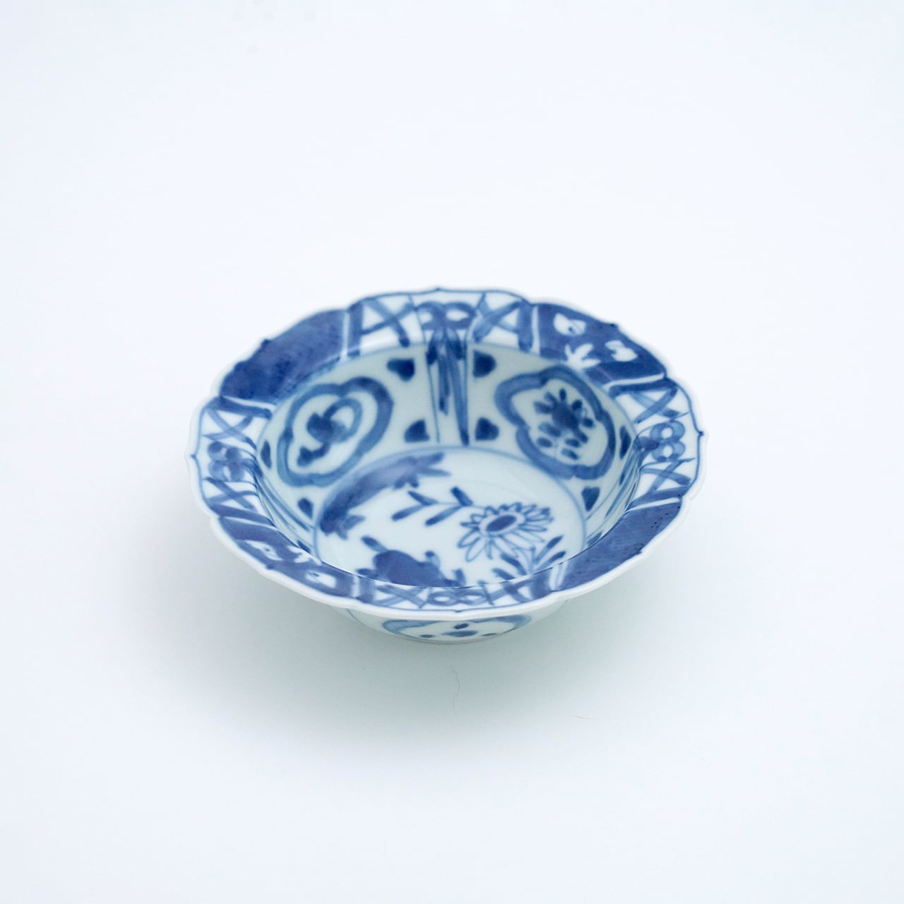 輪花小鉢 | 福珠窯ファクトリーショップ 輪花小鉢 | 福珠窯ファクトリーショップ