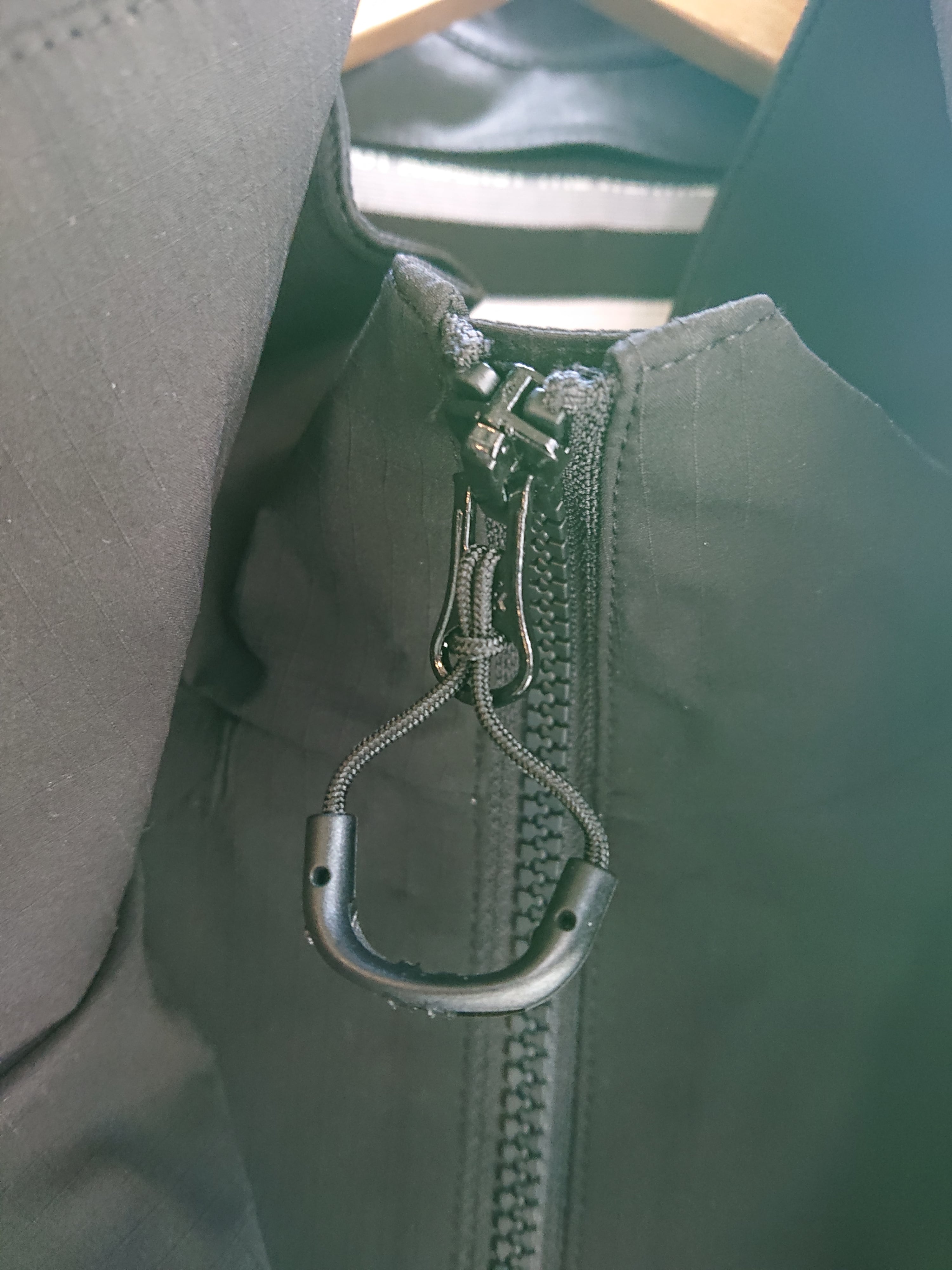 COMFY CMF OUTDOOR GARMENT 