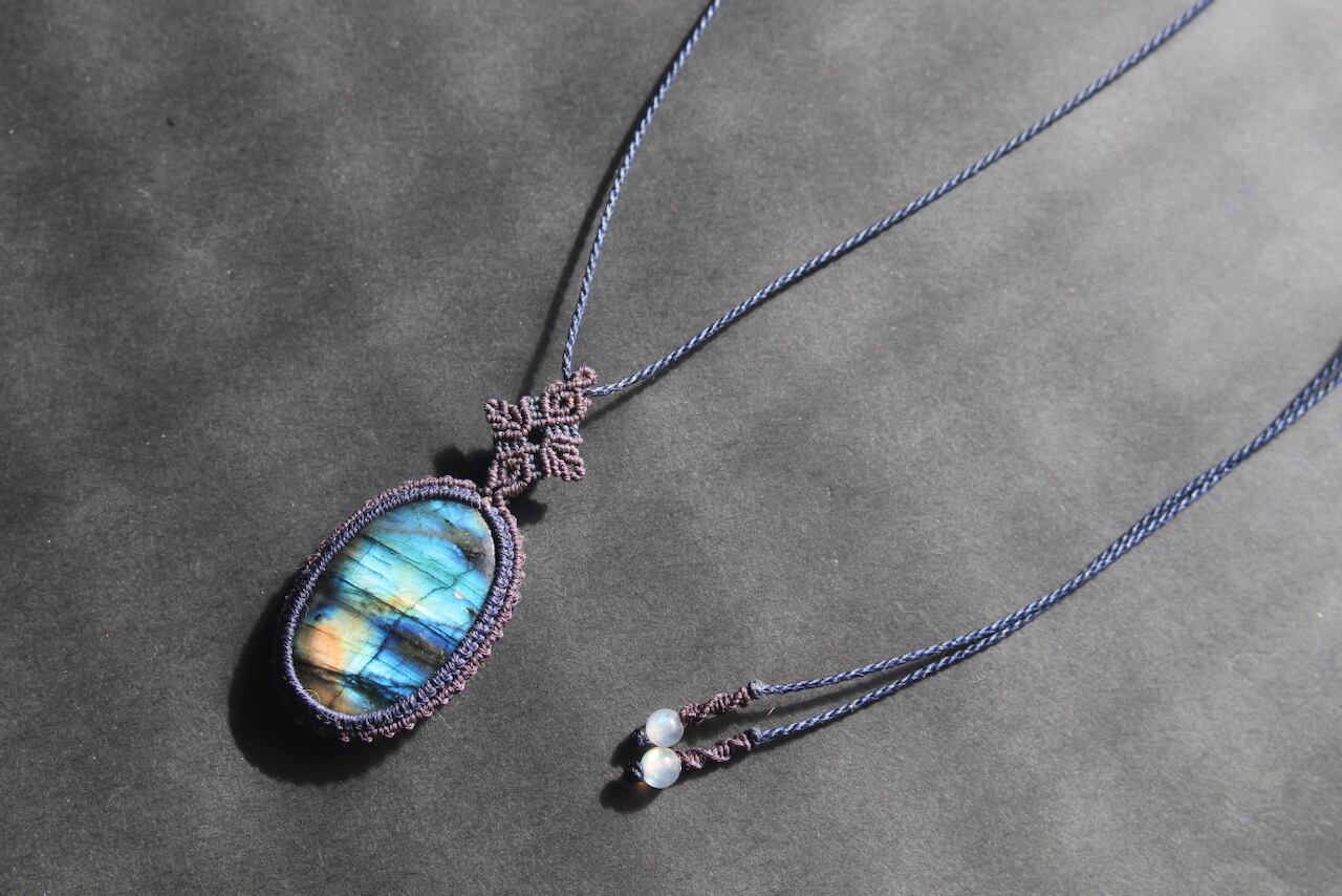Multi color Labradorite micro macrame pendant