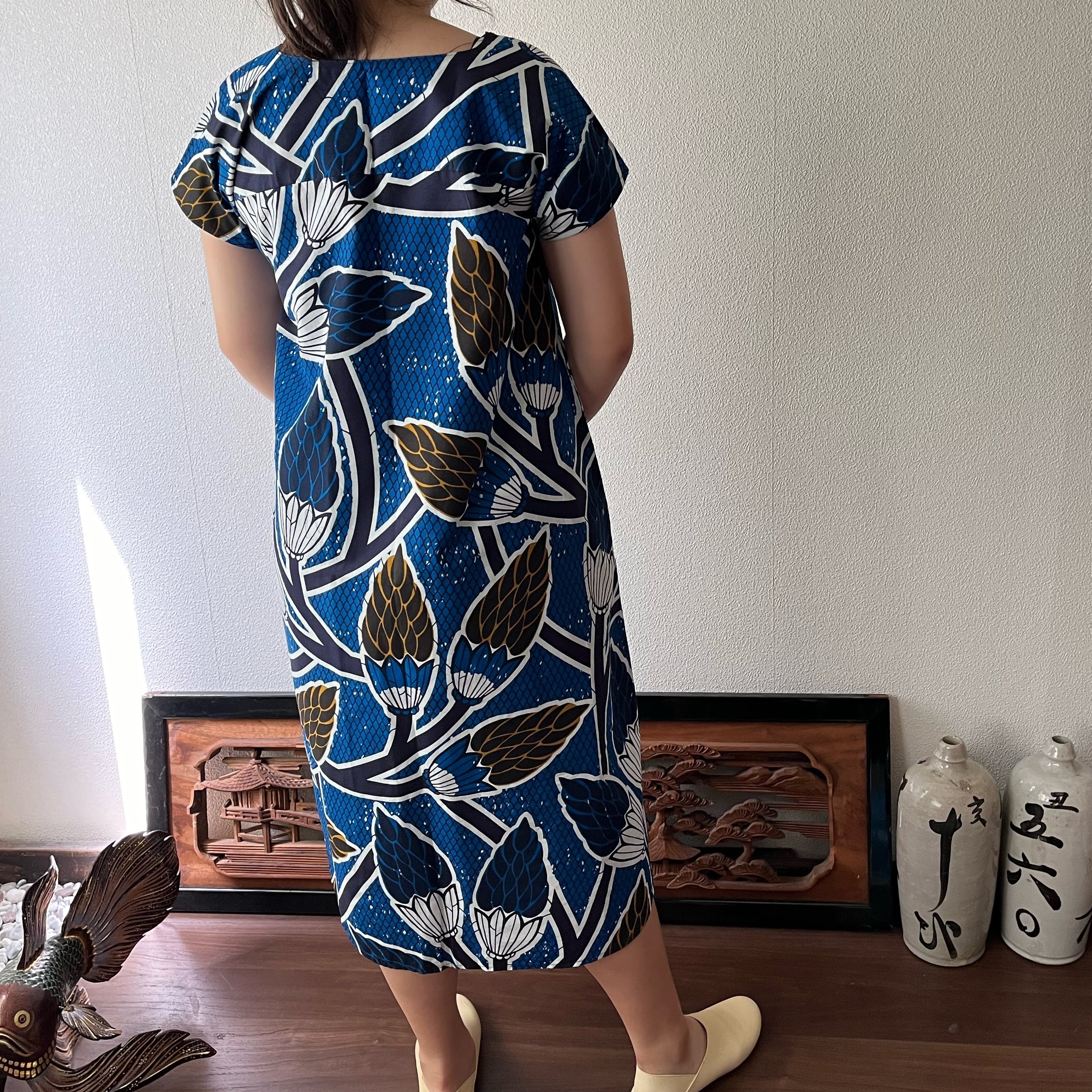 ジャンティ青&ベージュ白ドレス ジャンティ青&ベージュ白ドレス