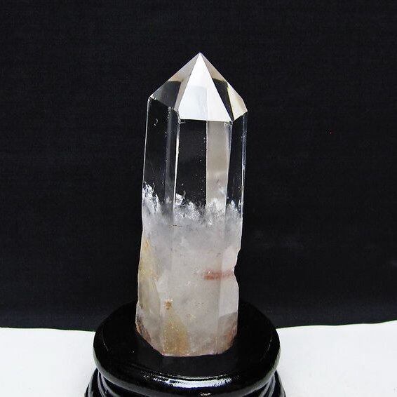 水晶 六角柱 水晶 ポイント 原石 置物 台座付属 一点物 152-4618