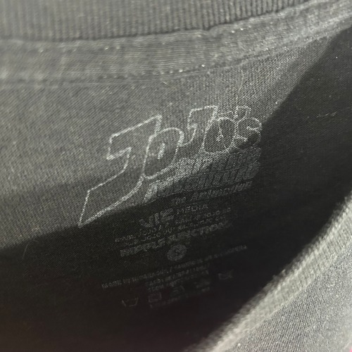 ジョジョの奇妙な冒険 tシャツ