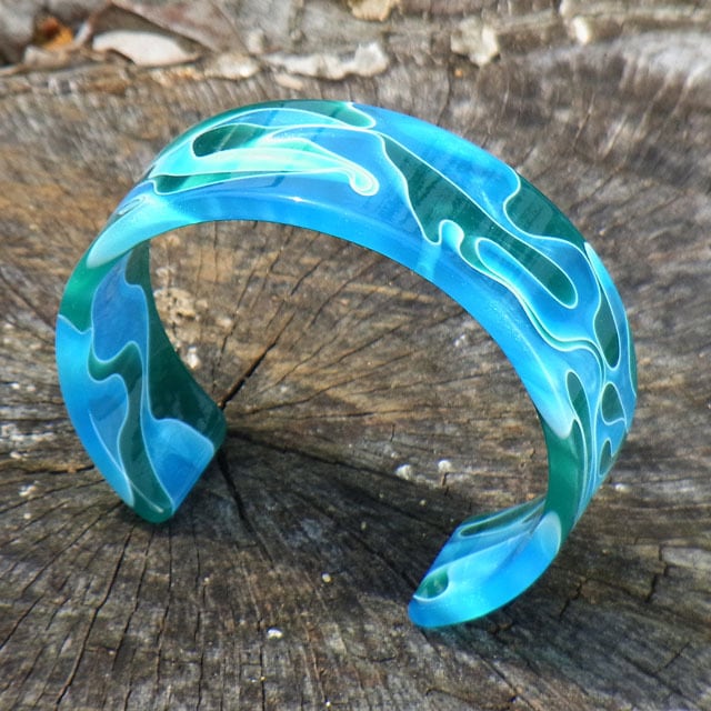 アクリルバングル ライトブルー/グリーン | Sarudoshi Works