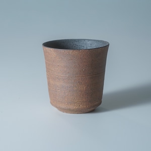 二階堂明弘 37　ツートン  筒カップ（背高）　茶