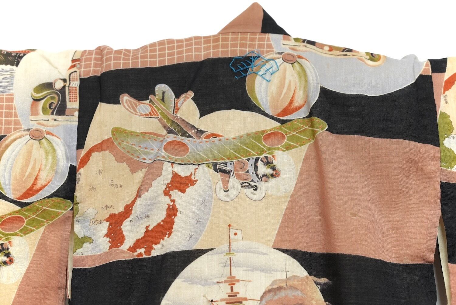 4289 こども着物 戦争柄 満州 戦艦 飛行機 背守り モスリン（ウール