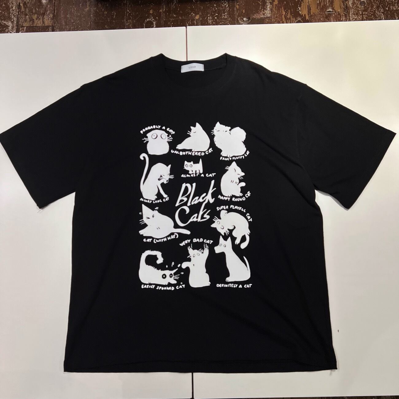 VT-00951-2】Black Cat Print Crew Neck T-shirt / ブラック VT-00951-2】Black Cat Print Crew Neck T-shirt / ブラック
