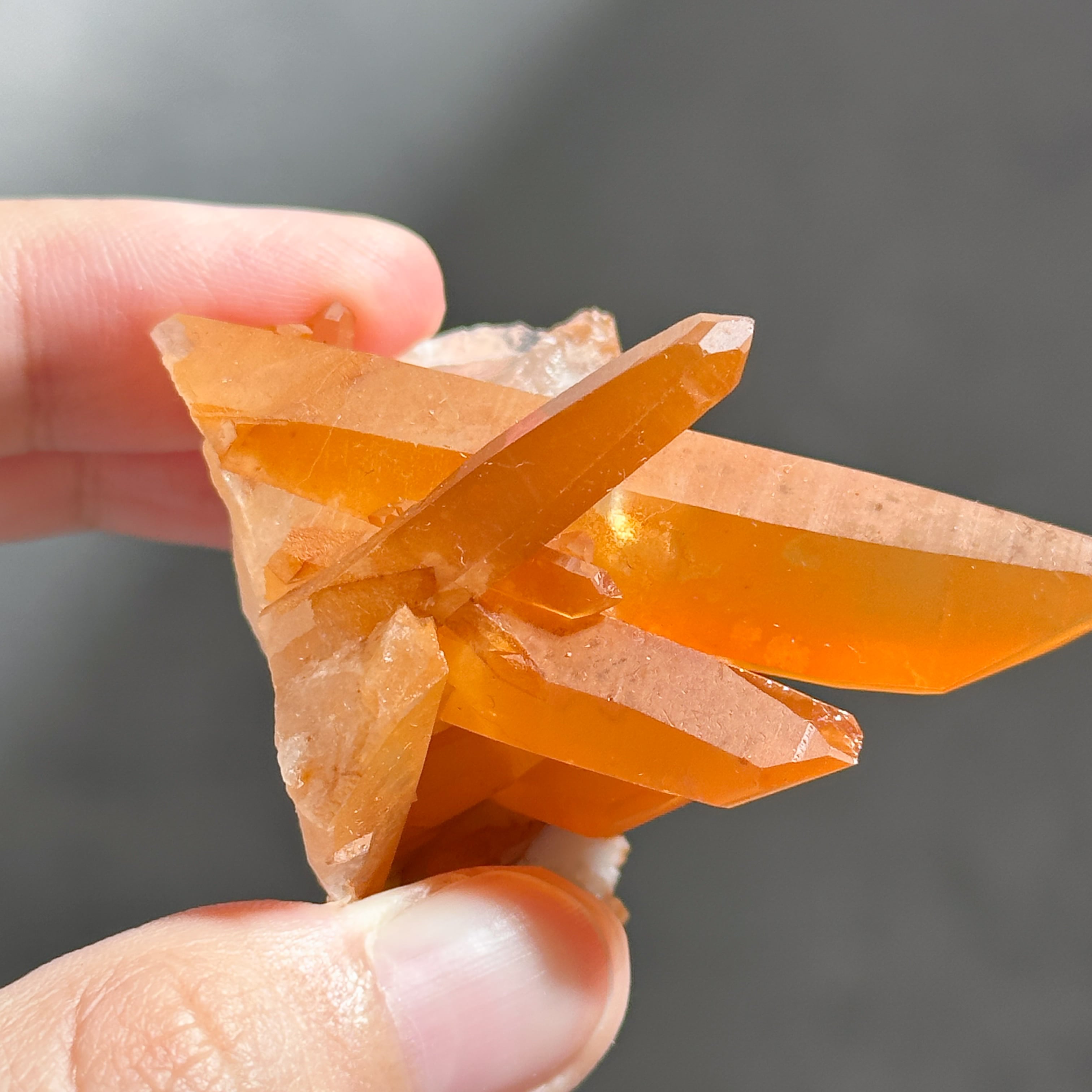ミナスジェライス産タンジェリンクォーツ クラスター52◇ Tangerine