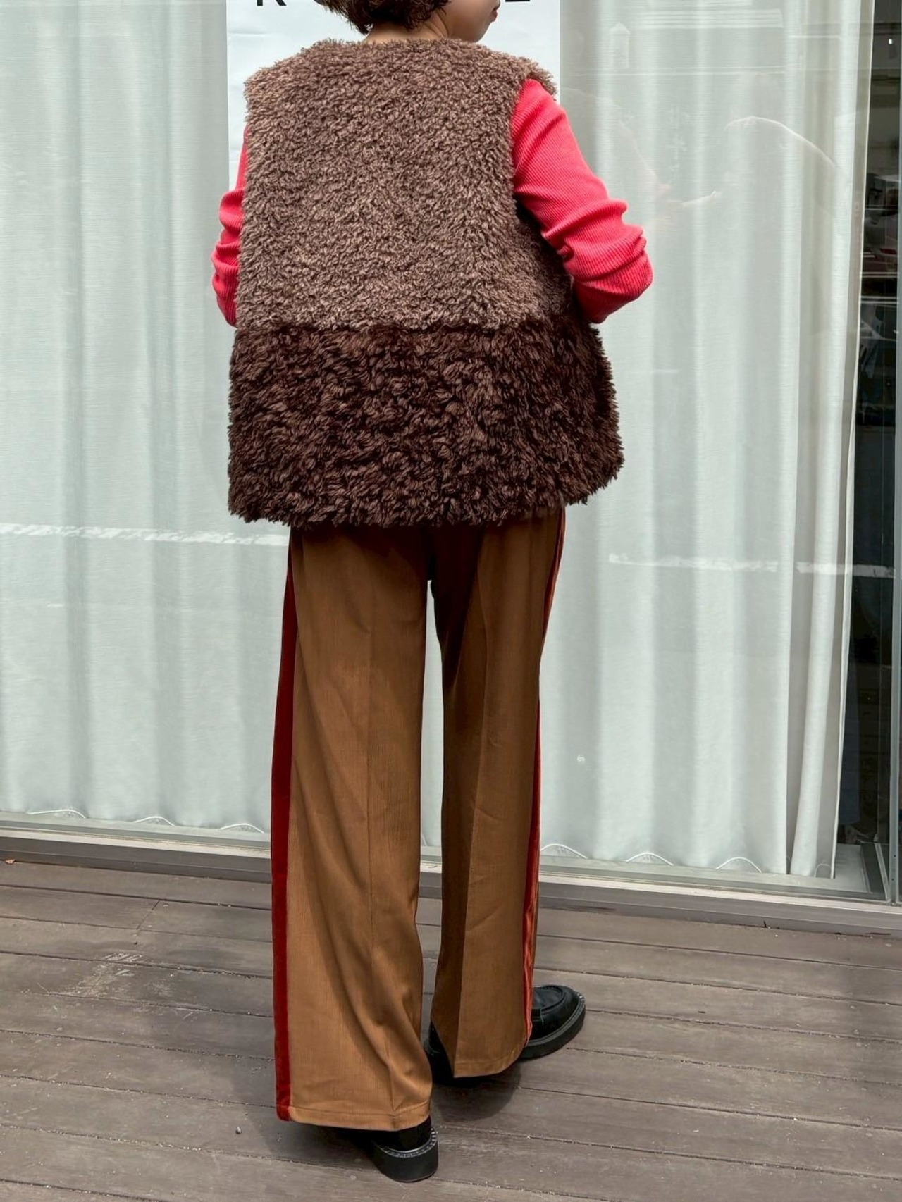 ロージー　Rosiee　R753240  配色切り替えファーベスト