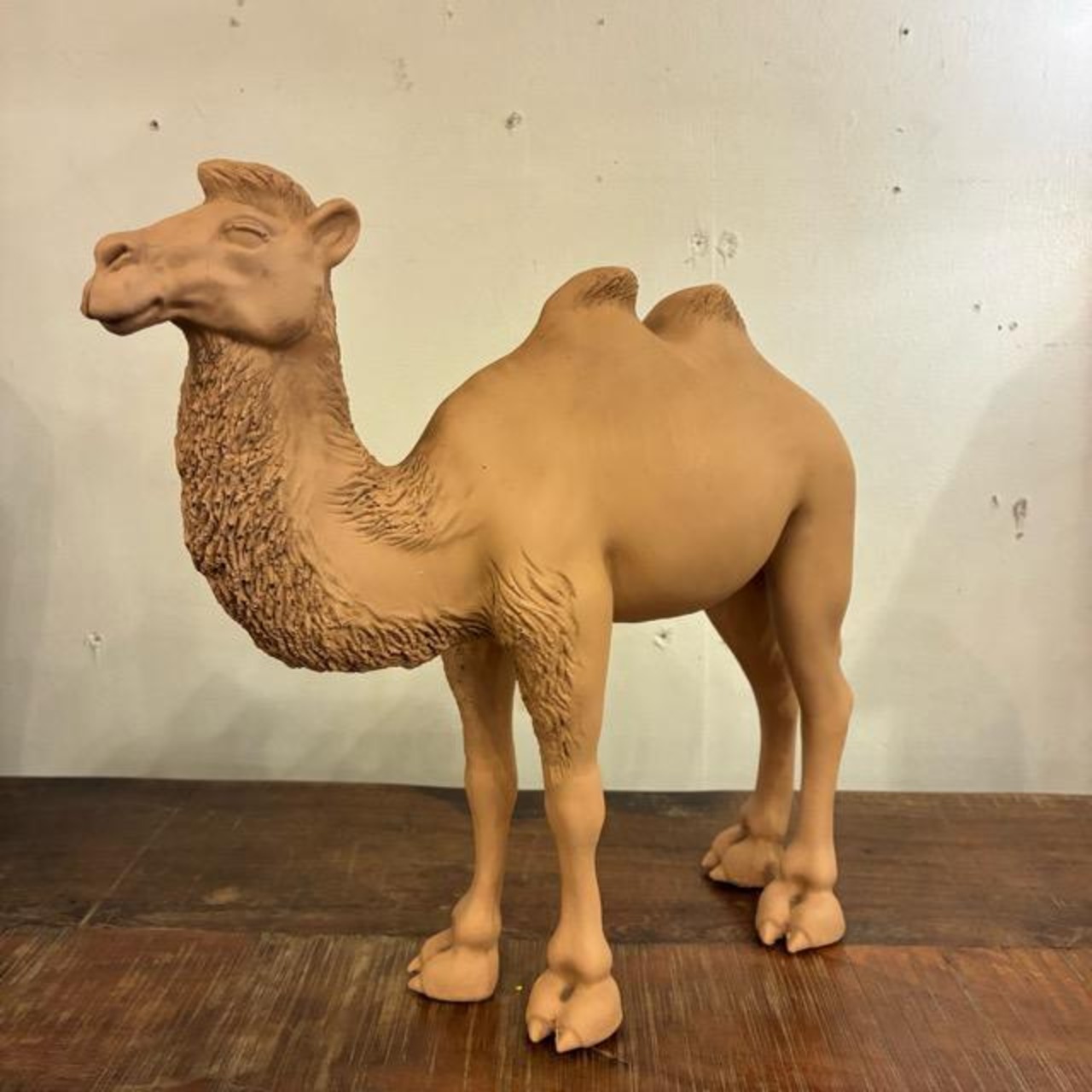 Camel sculpture, standing camel figurine, interior decoration, gift, ornament, Bactrian camel, animal, object